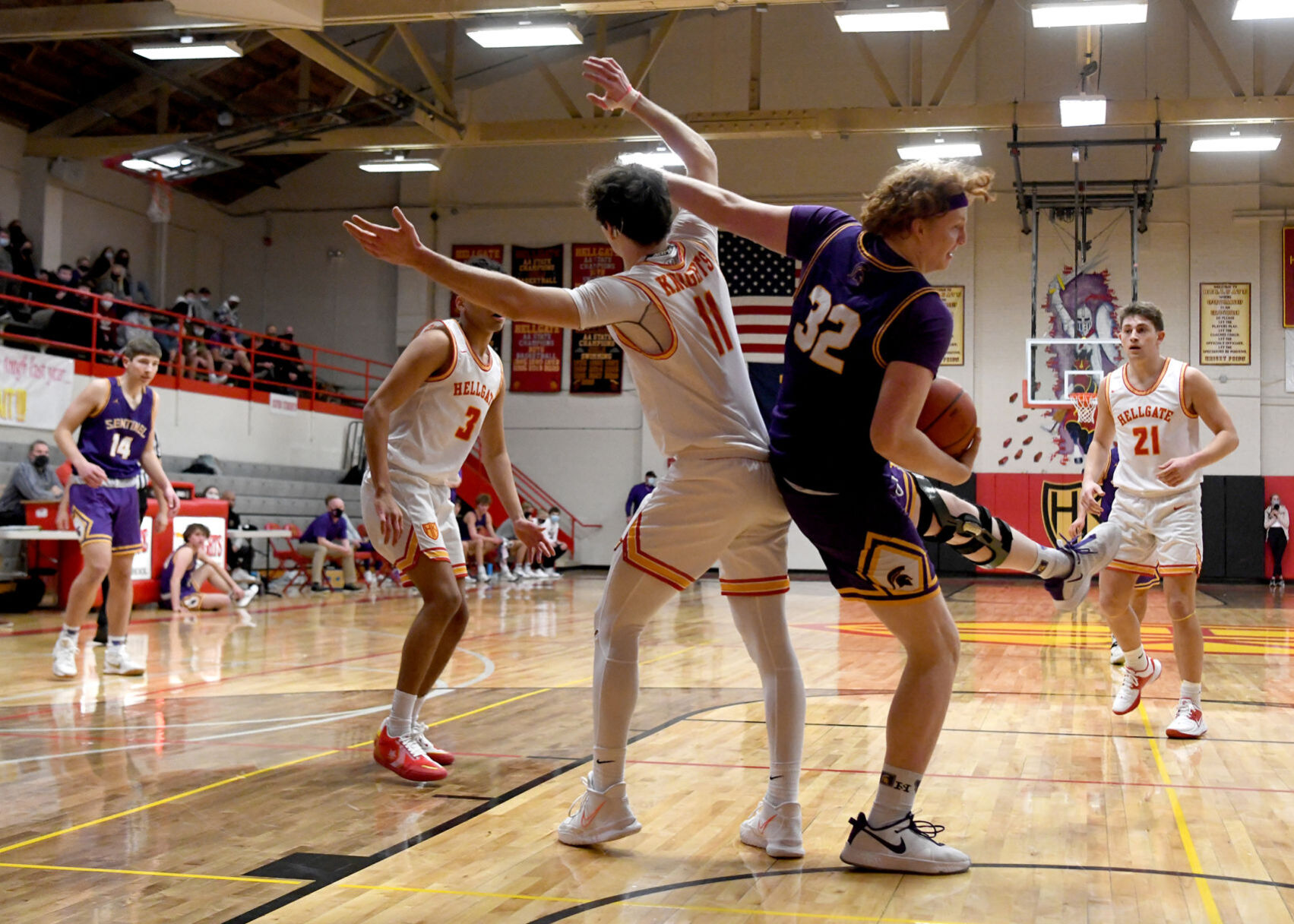 Hellgate vs. Sentinel basketball 16